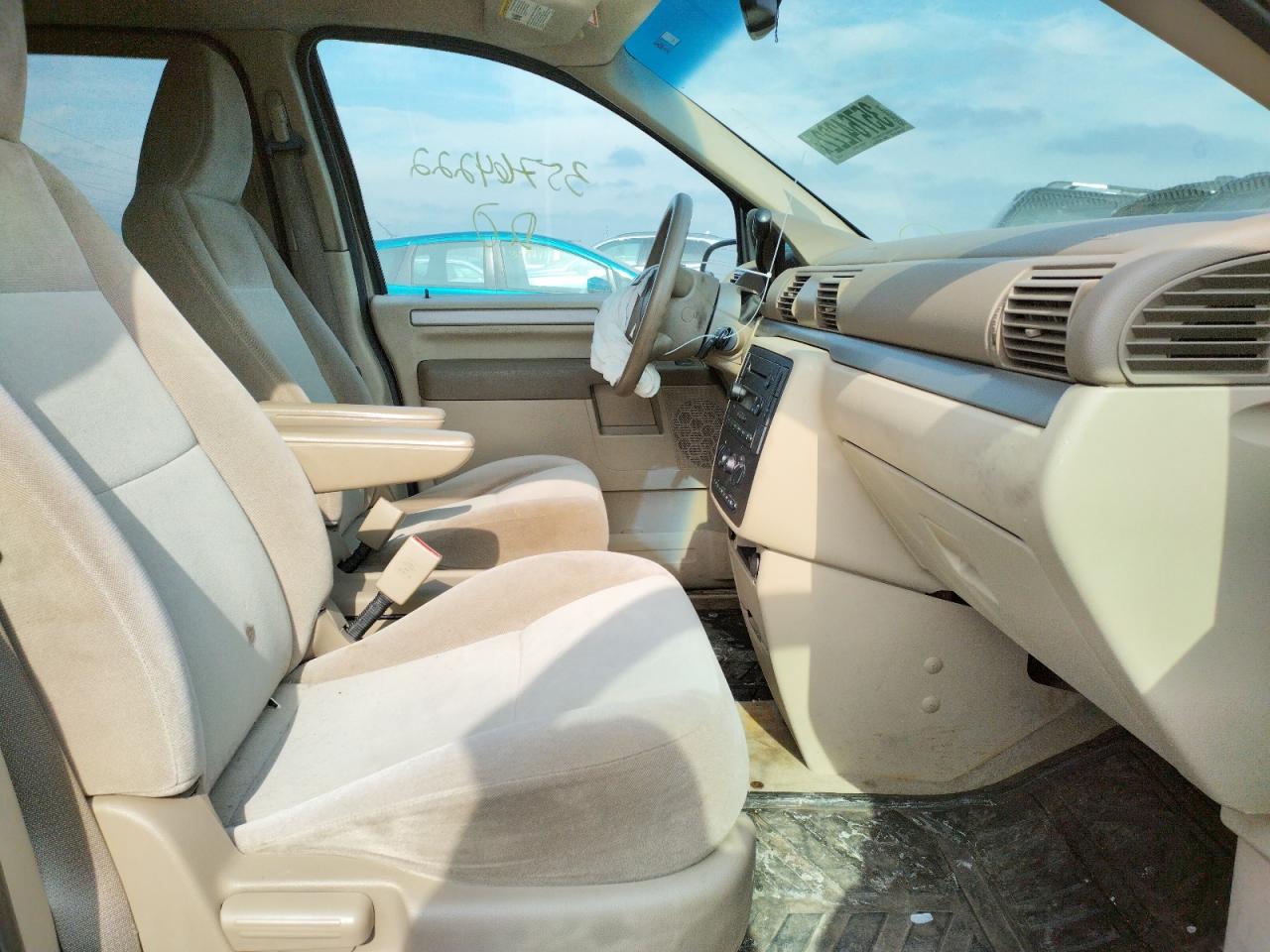 Photo 5 from auction – 2006 FORD FREESTAR S with VIN 2FMZA51636BA33548