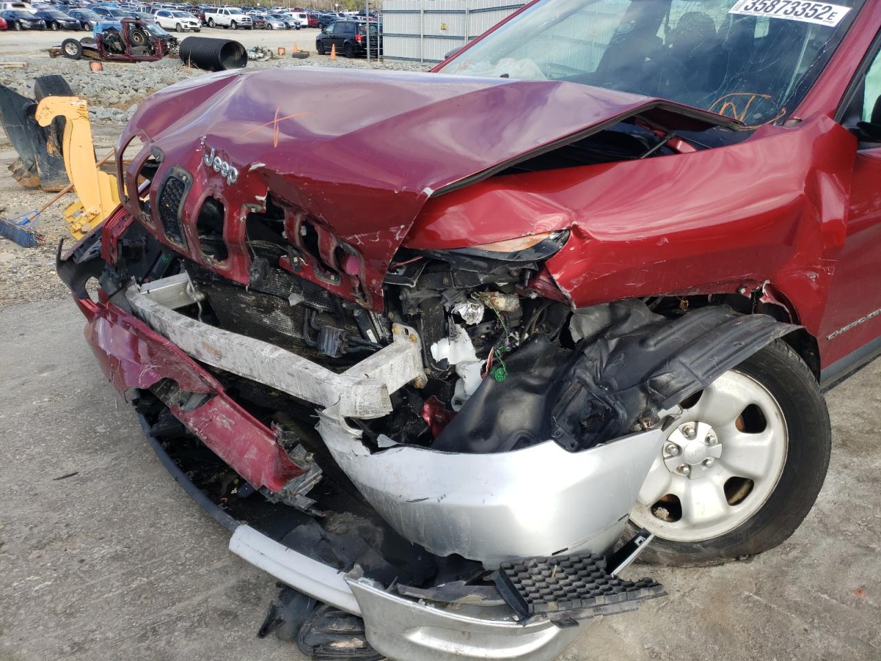 Photo 9 from auction – 2014 JEEP CHEROKEE S with VIN 1C4PJLAB2EW127141