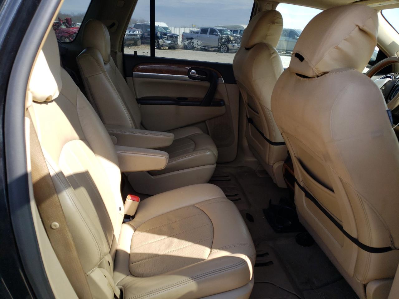 Photo 6 from auction – 2008 BUICK ENCLAVE CX with VIN 5GAER23798J200382