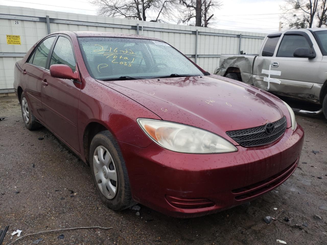 TOYOTA CAMRY LE 2002 with VIN 4T1BE32K22U623329 - Photo from auction