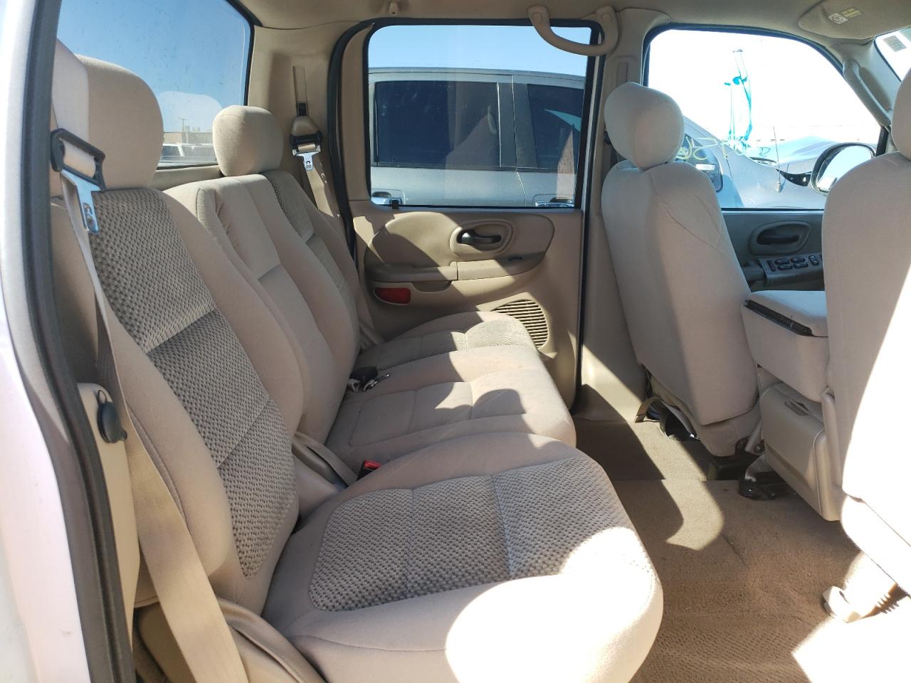 Photo 6 from auction – 2003 FORD F150 SUPER with VIN 1FTRW07673KD41307