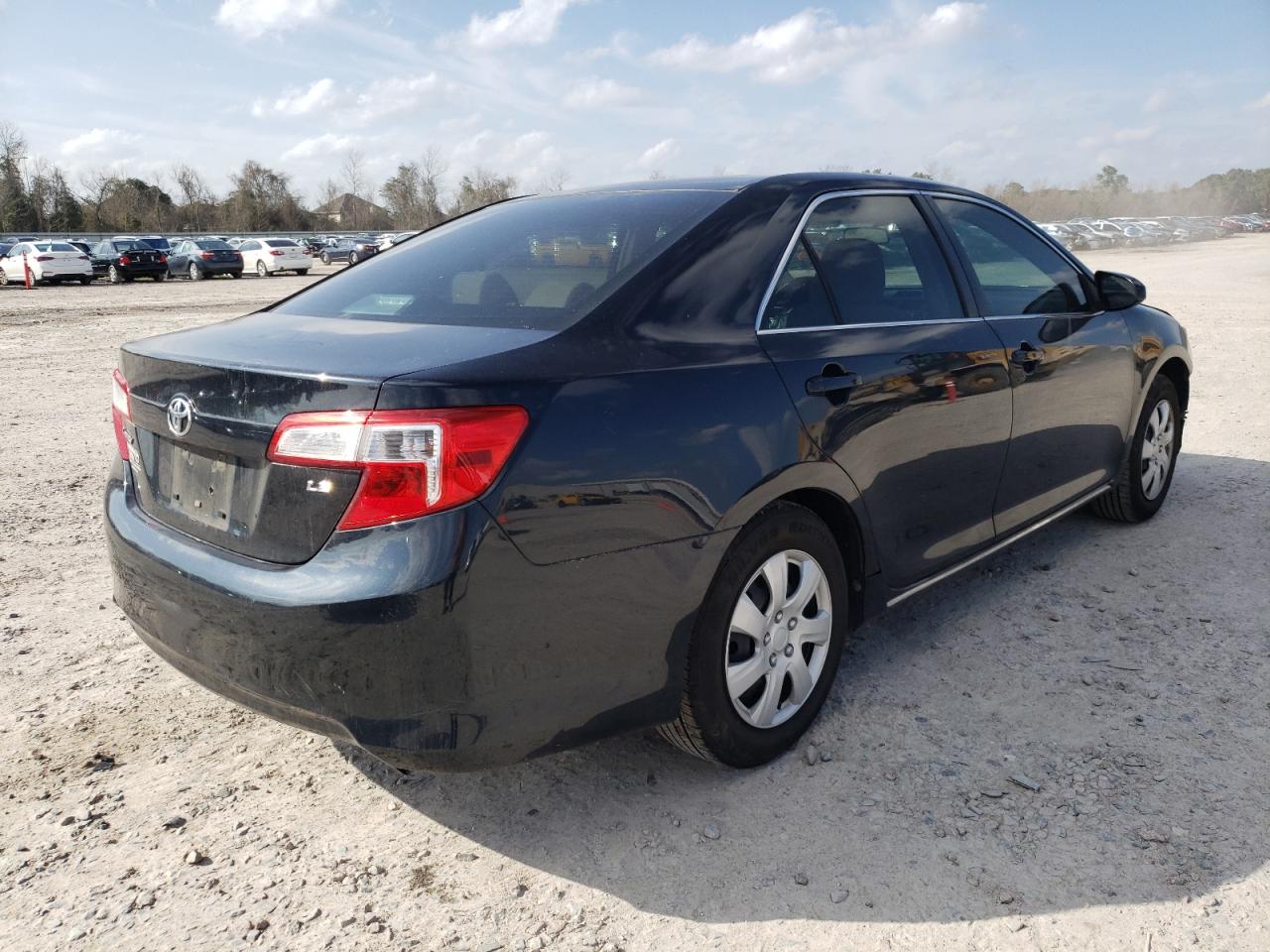 Photo 4 from auction – 2013 TOYOTA CAMRY L with VIN 4T4BF1FK4DR322999