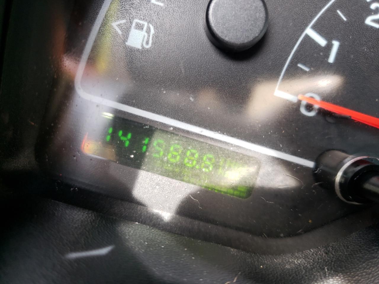 Photo 8 from auction – 2001 FORD WINDSTAR S with VIN 2FMZA53451BA13001