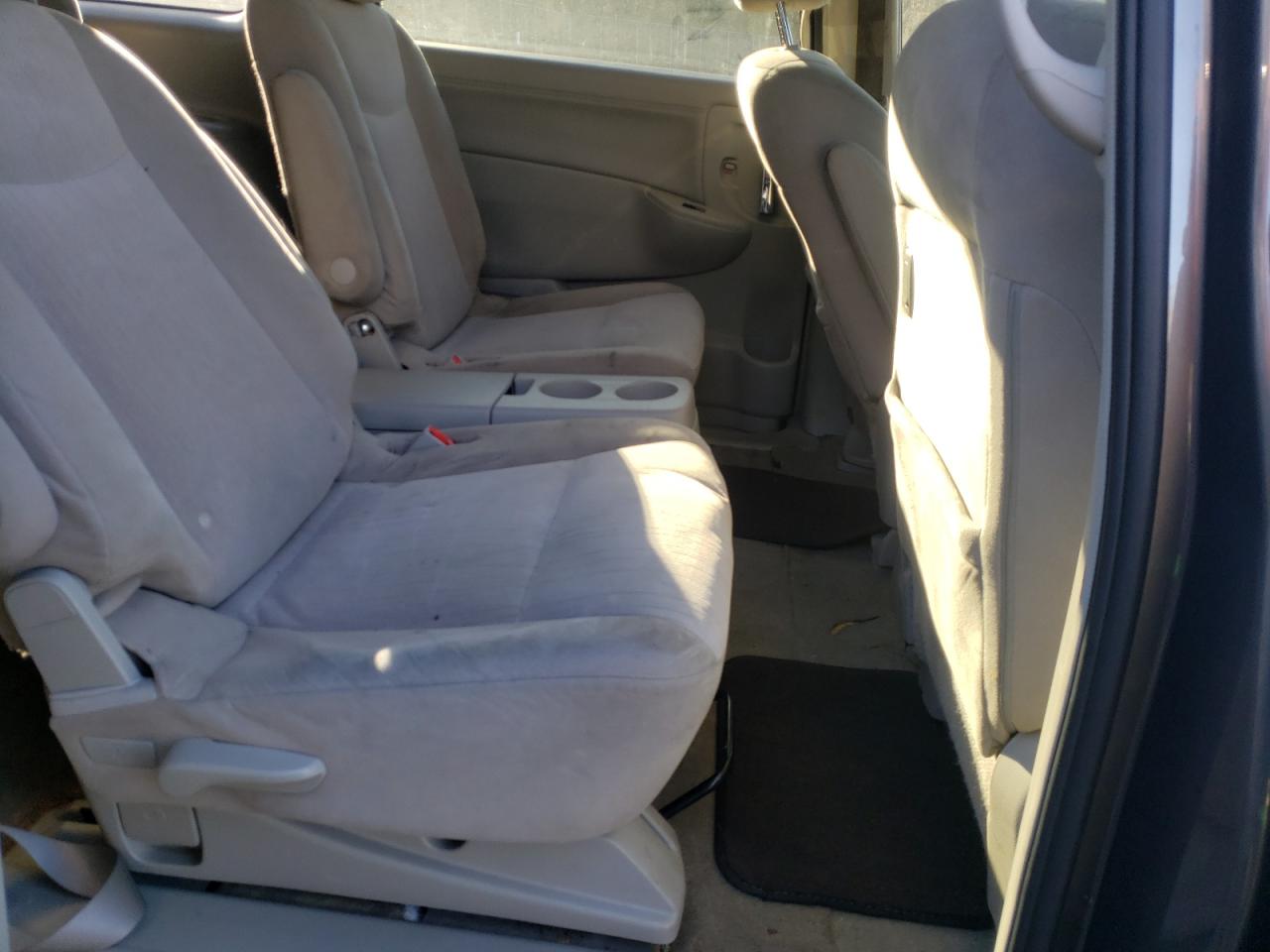 Photo 6 from auction – 2016 NISSAN QUEST S with VIN JN8AE2KP3G9157043