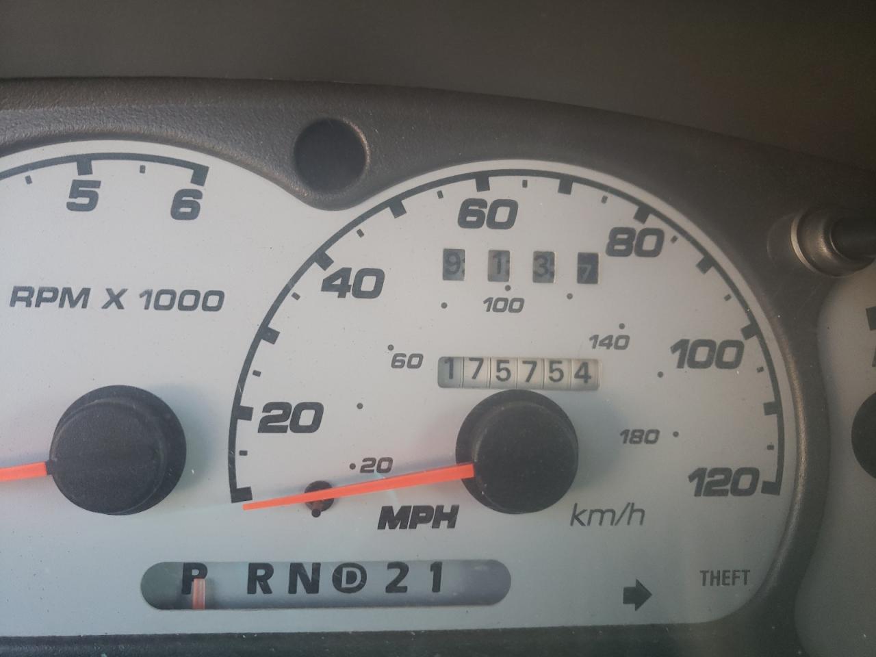 Photo 8 from auction – 2003 FORD EXPLORER S with VIN 1FMZU67EX3UC49155