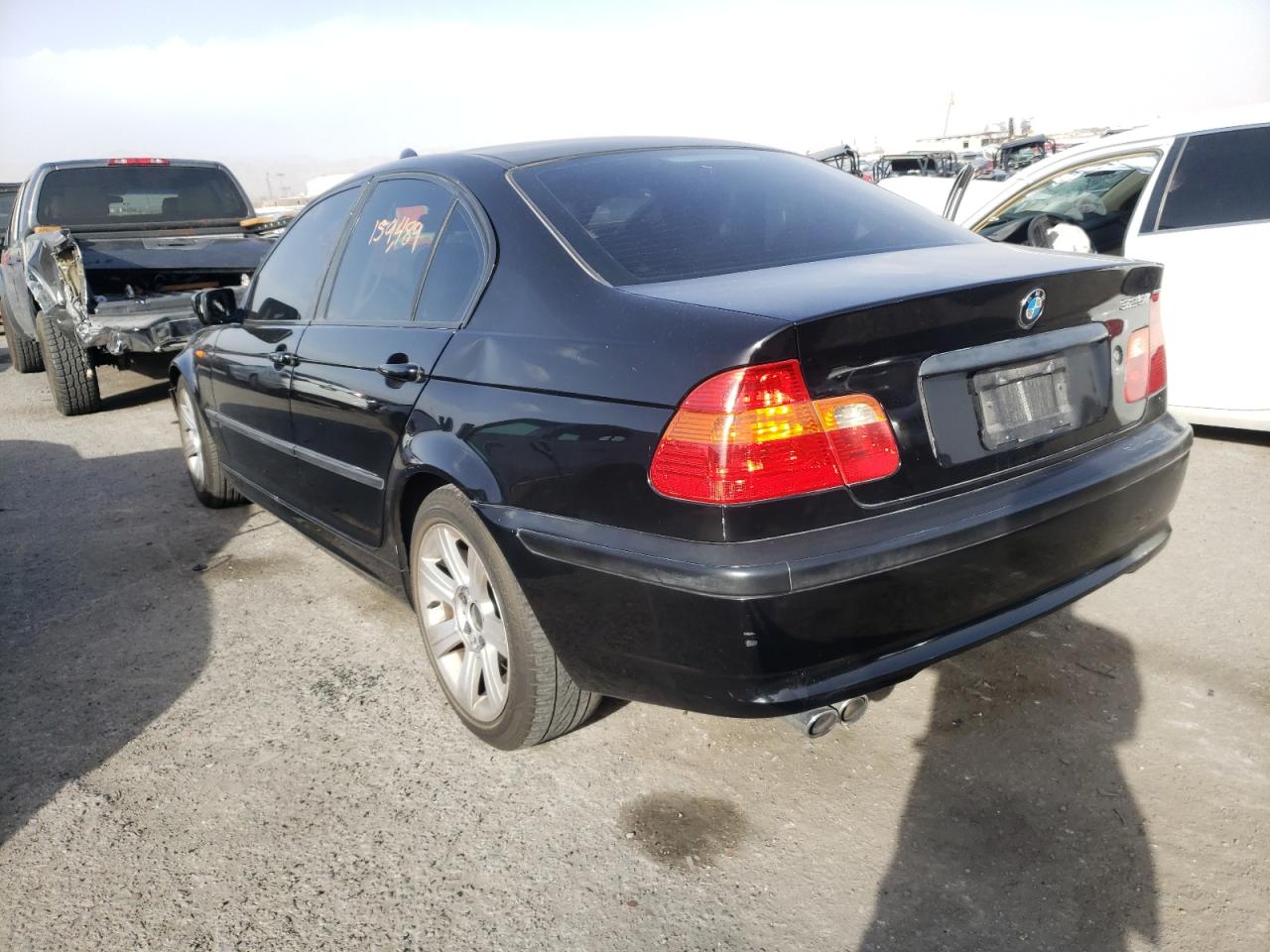 Photo 3 from auction – 2003 BMW 325 I with VIN WBAAZ33473PH34284