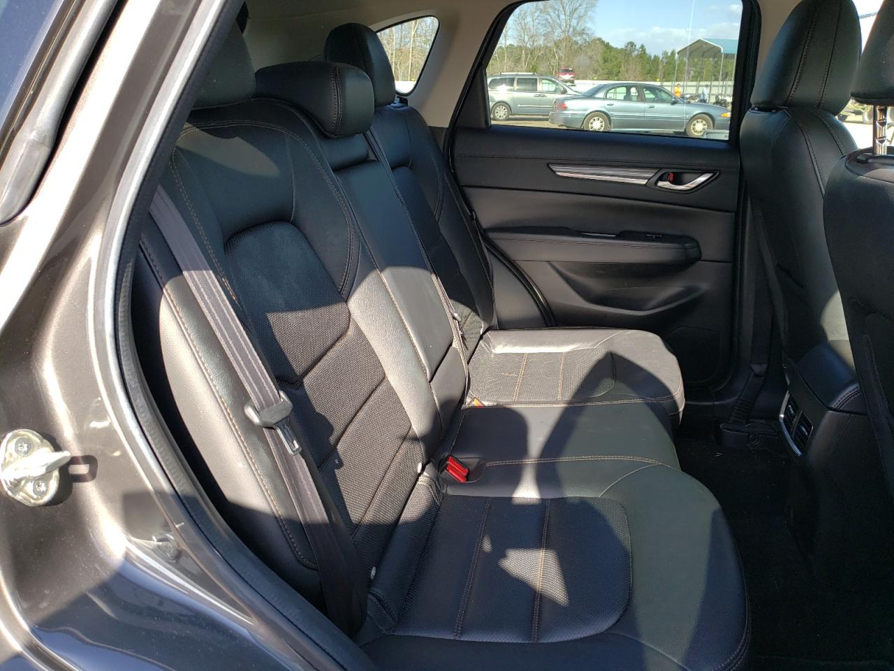 Photo 6 from auction – 2017 MAZDA CX-5 GRAND with VIN JM3KFBDL2H0201361