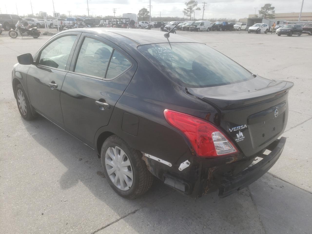 Photo 3 from auction – 2017 NISSAN VERSA S with VIN 3N1CN7AP3HL904137