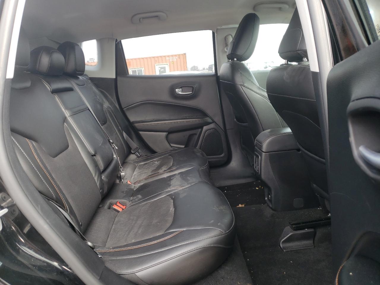 Photo 6 from auction – 2018 JEEP COMPASS LA with VIN 3C4NJCBB4JT165430