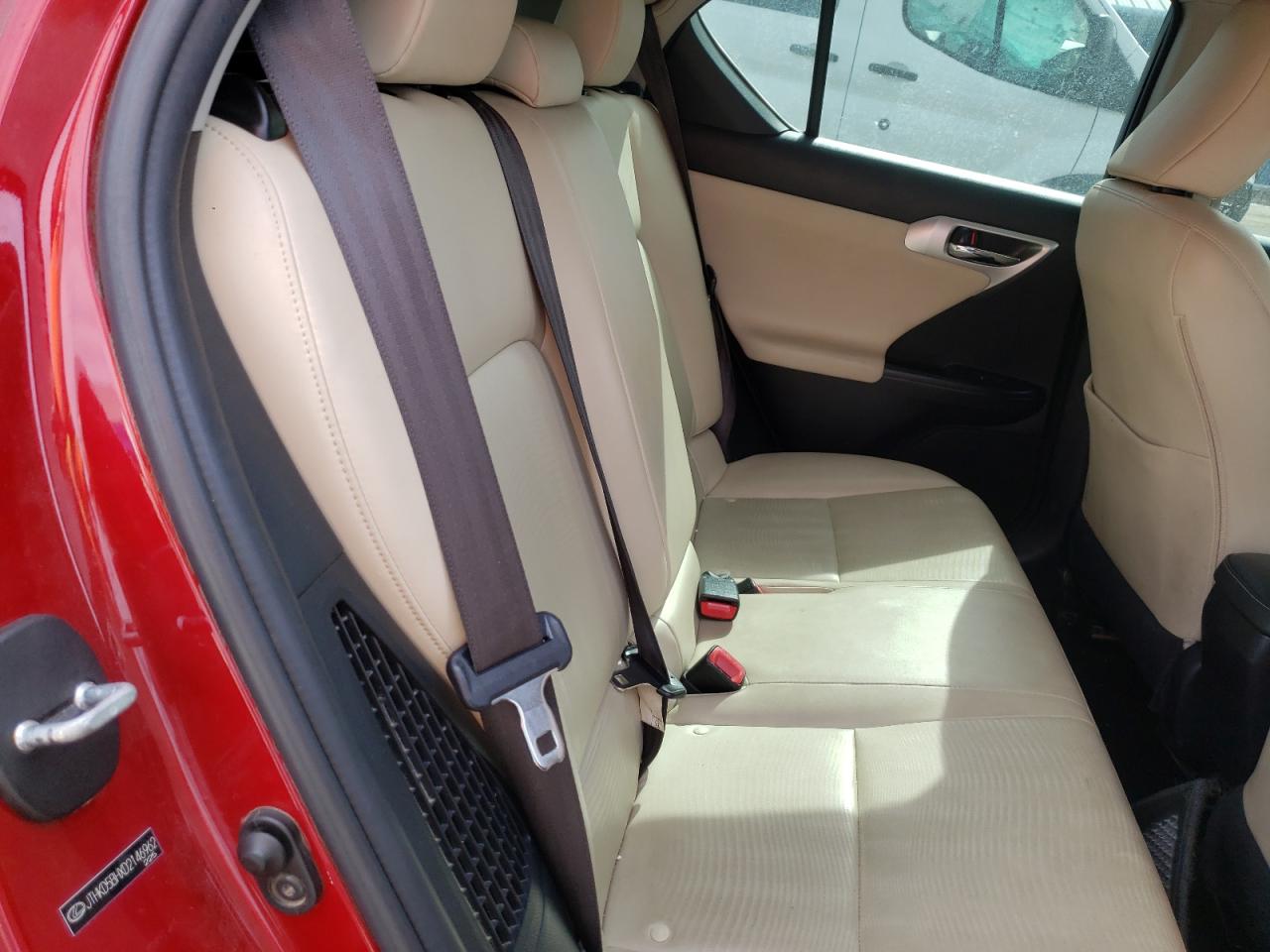 Photo 6 from auction – 2013 LEXUS CT 200 with VIN JTHKD5BHXD2146962