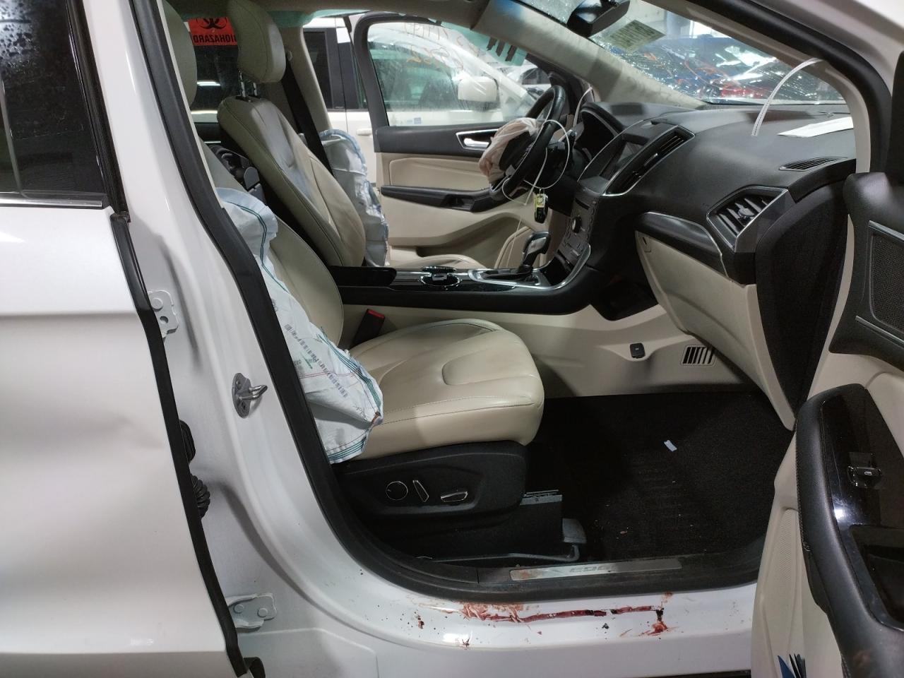 Photo 5 from auction – 2016 FORD EDGE TITAN with VIN 2FMPK4K98GBC24844
