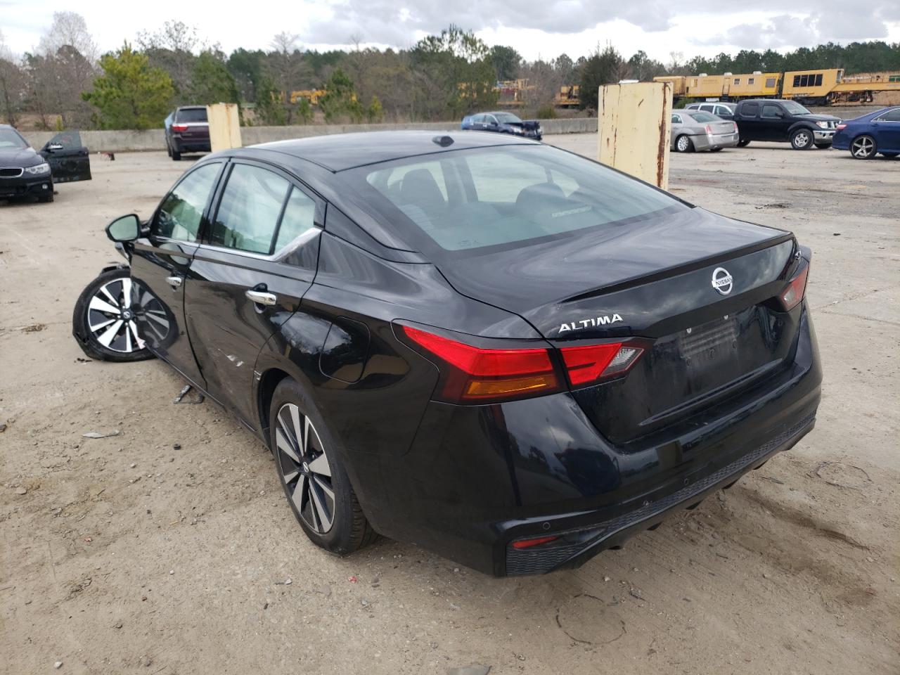 Photo 3 from auction – 2019 NISSAN ALTIMA SV with VIN 1N4BL4DV1KC212118