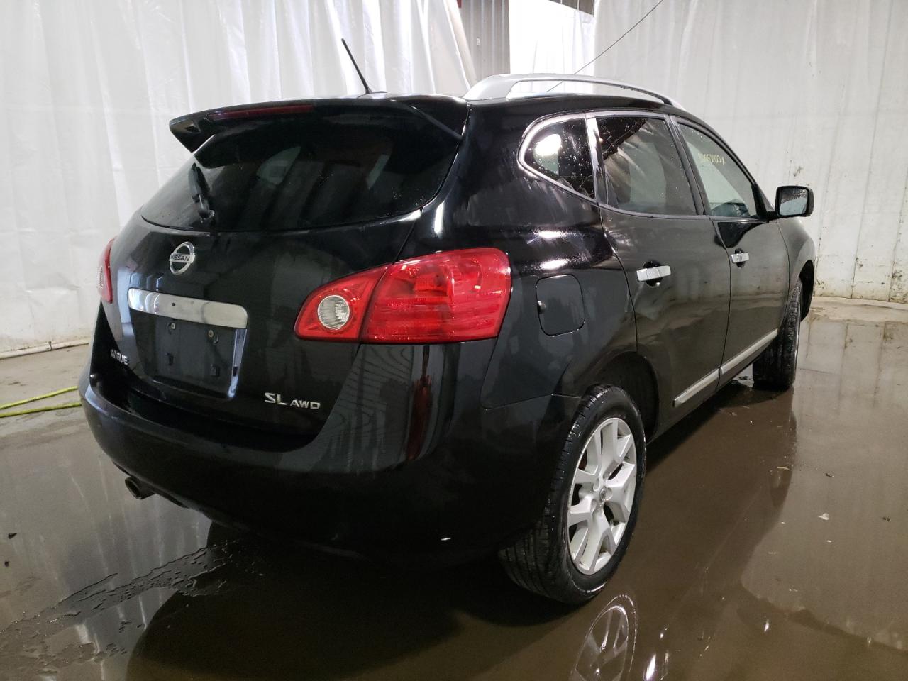 Photo 4 from auction – 2012 NISSAN ROGUE S with VIN JN8AS5MV2CW365819
