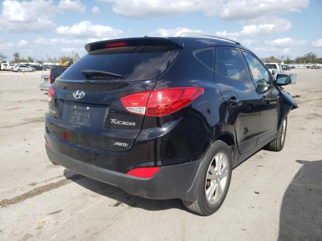 Photo 4 from auction – 2011 HYUNDAI TUCSON GLS with VIN KM8JUCAC3BU246809