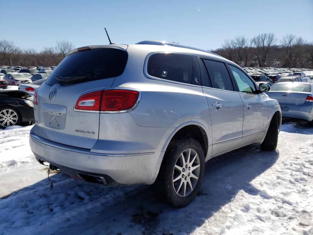 Photo 4 from auction – 2017 BUICK ENCLAVE with VIN 5GAKRBKD2HJ140715