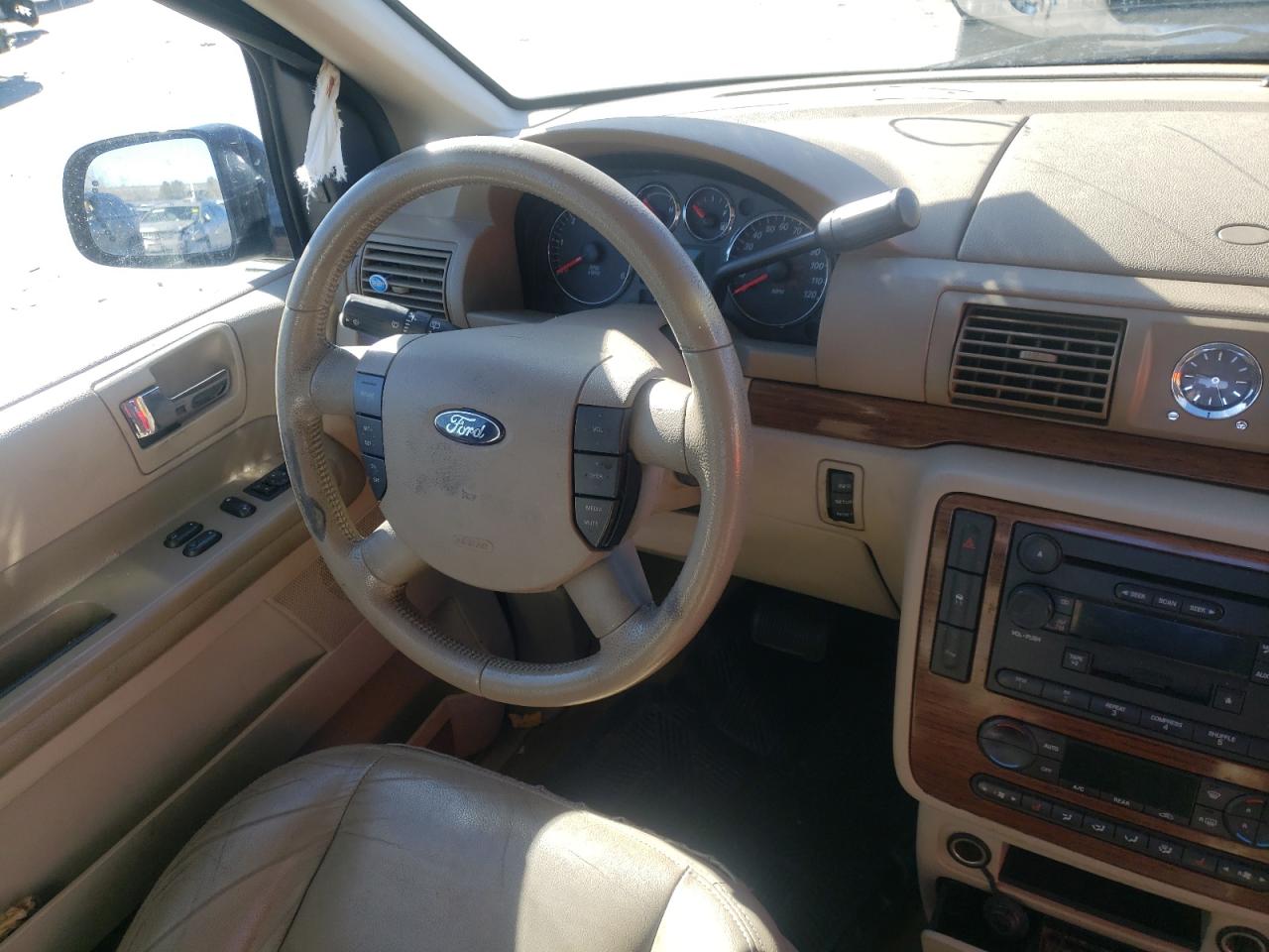Photo 9 from auction – 2004 FORD FREESTAR L with VIN 2FMDA58224BA88146