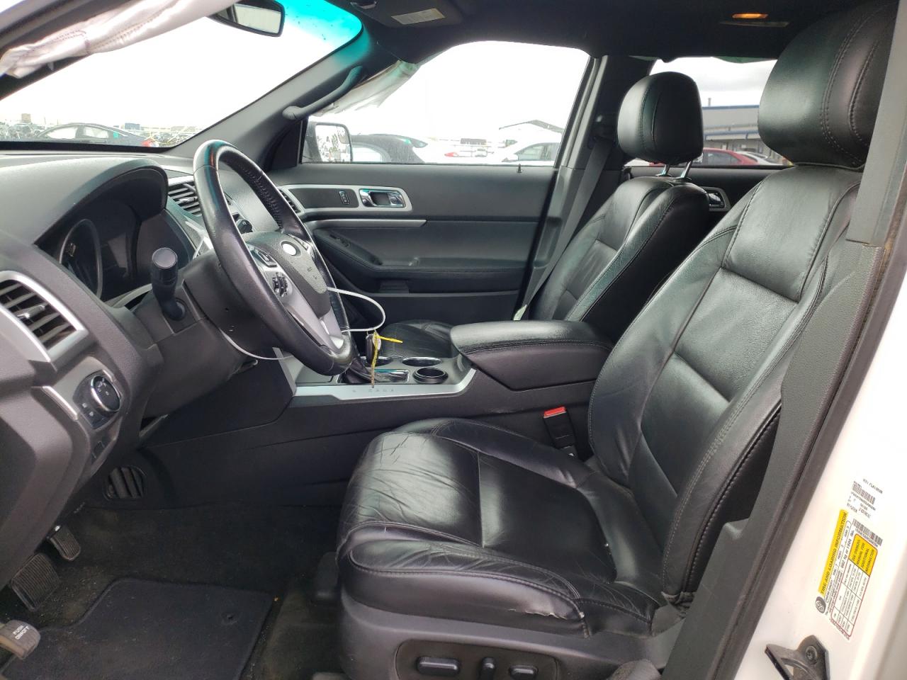 Photo 5 from auction – 2014 FORD EXPLORER X with VIN 1FM5K7D84EGA90384