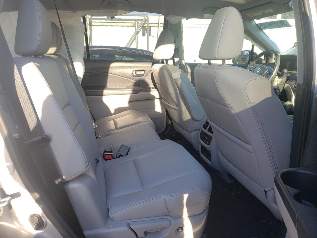 Photo 6 from auction – 2017 HONDA PILOT EXL with VIN 5FNYF6H68HB064510