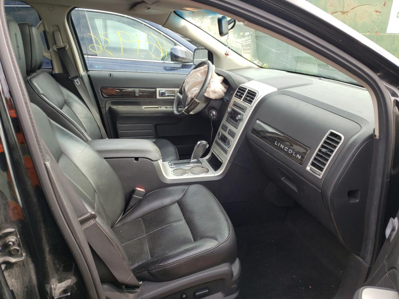Photo 5 from auction – 2009 LINCOLN MKX with VIN 2LMDU68C59BJ11758