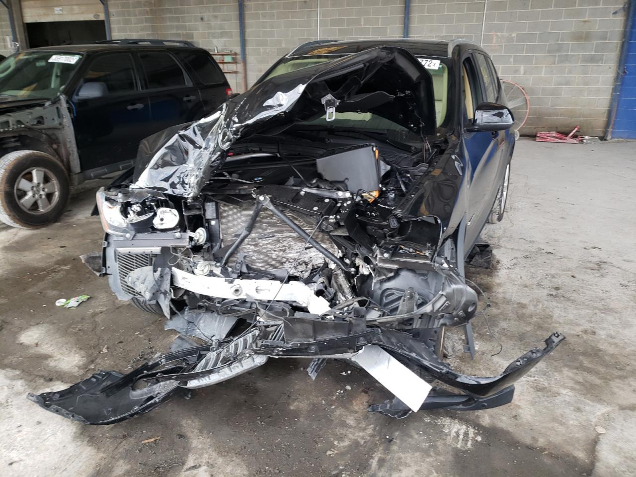 Photo 9 from auction – 2016 BMW X3 SDRIVE2 with VIN 5UXWZ7C52G0T42672