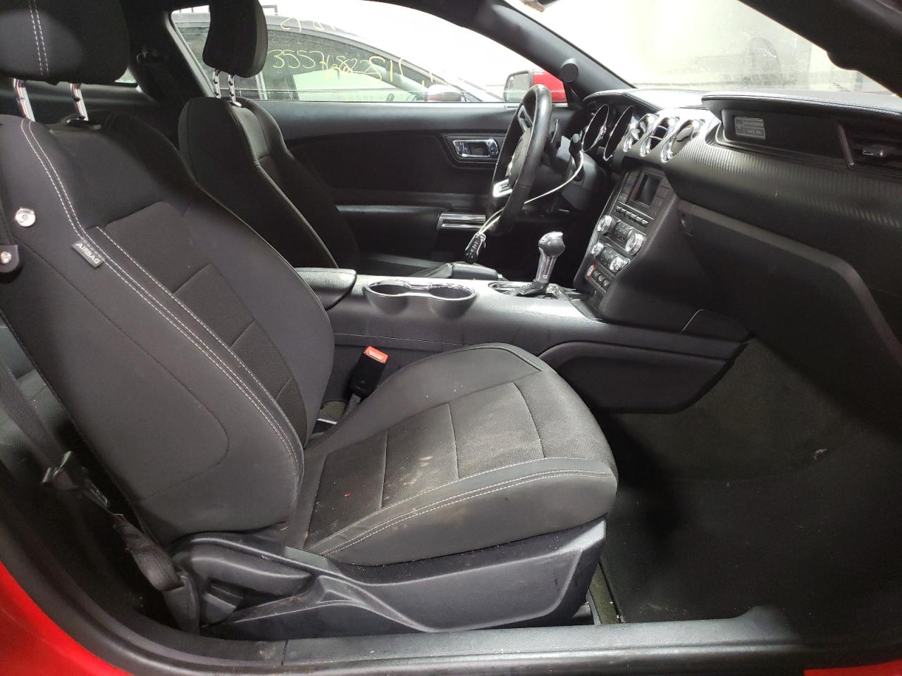 Photo 5 from auction – 2016 FORD MUSTANG with VIN 1FA6P8AM6G5292357