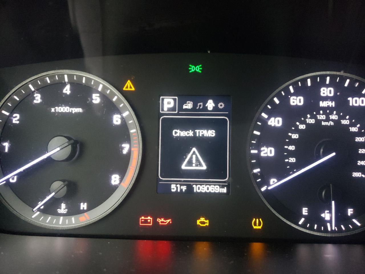 Photo 8 from auction – 2016 HYUNDAI SONATA SE with VIN 5NPE24AF2GH311002
