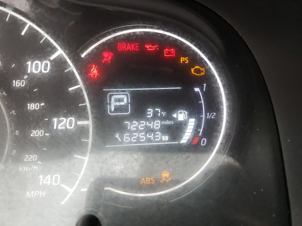 Photo 8 from auction – 2015 NISSAN VERSA NOTE with VIN 3N1CE2CP5FL446291