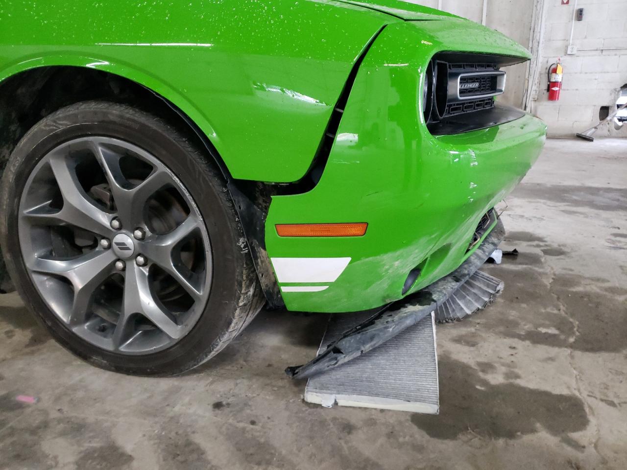 Photo 9 from auction – 2017 DODGE CHALLENGER with VIN 2C3CDZAGXHH545376