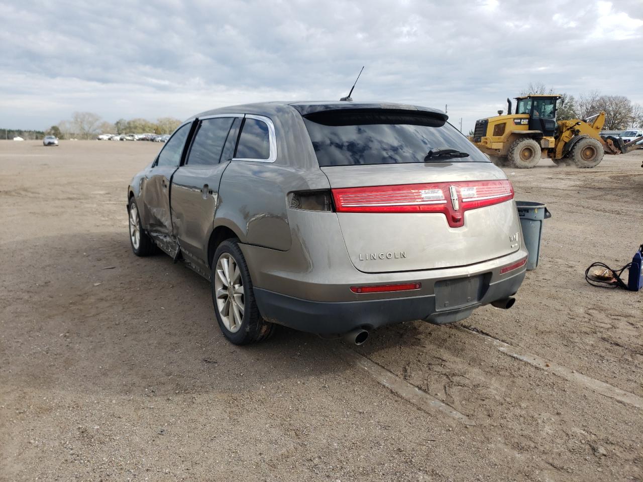 Photo 3 from auction – 2012 LINCOLN MKT with VIN 2LMHJ5AT0CBL54996