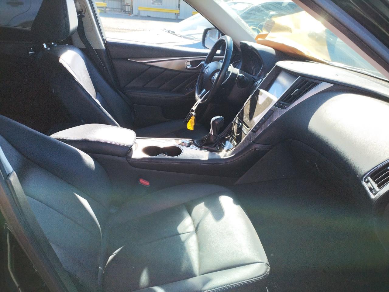 Photo 5 from auction – 2015 INFINITI Q50 BASE with VIN JN1BV7AP5FM358908