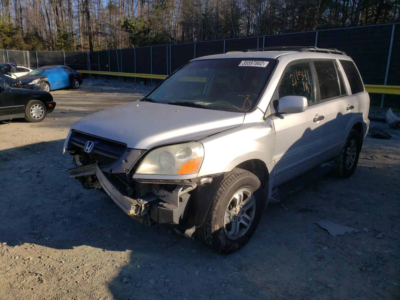 Photo 2 from auction – 2003 HONDA PILOT EXL with VIN 2HKYF18563H573290
