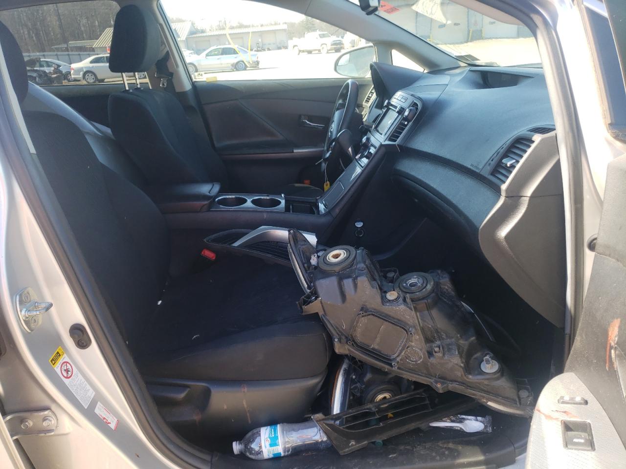 Photo 5 from auction – 2013 TOYOTA VENZA LE with VIN 4T3BA3BB6DU044432