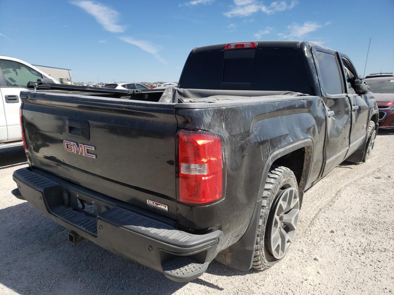 Photo 4 from auction – 2015 GMC SIERRA K15 with VIN 3GTU2VEC9FG176593