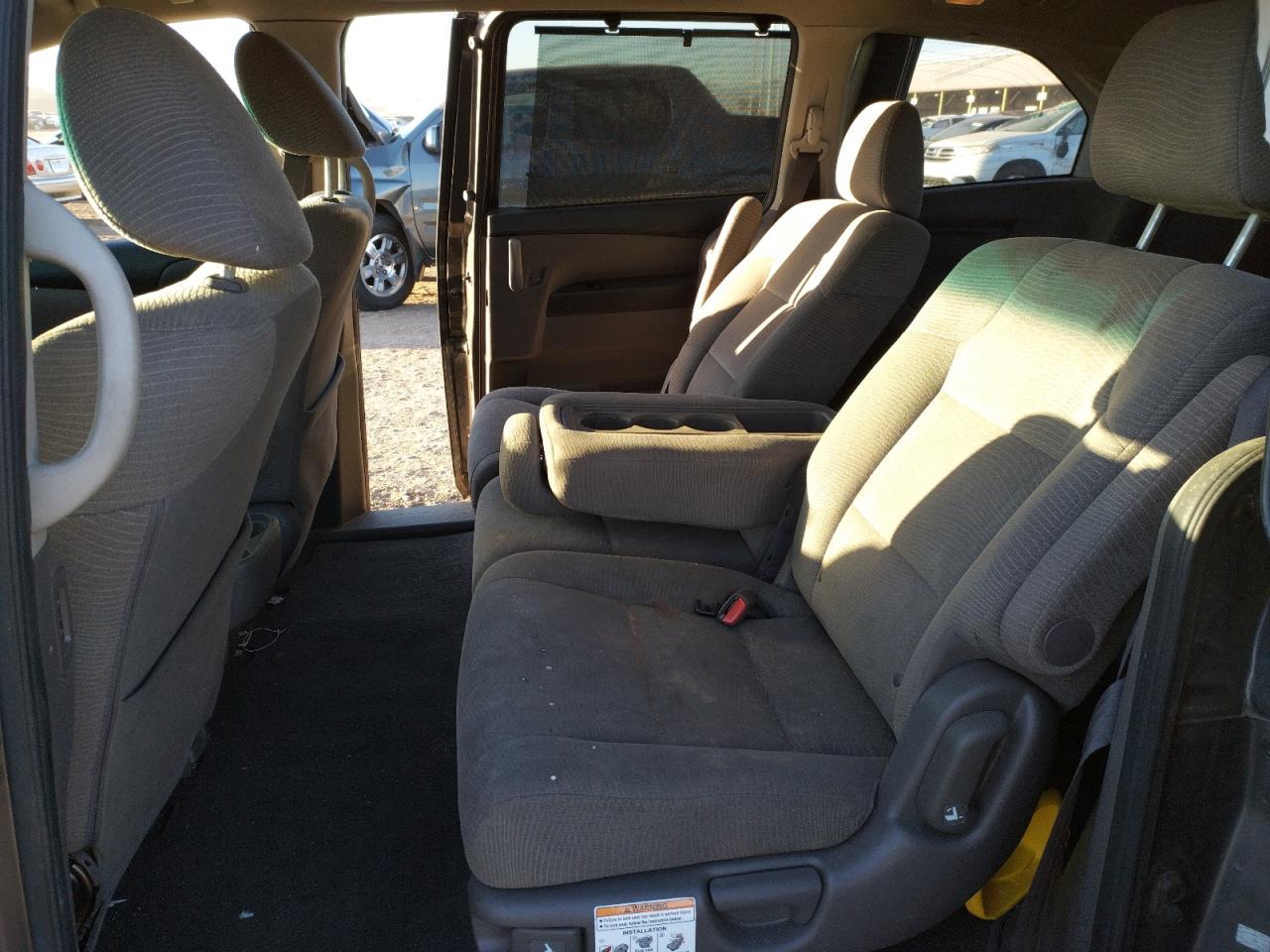Photo 6 from auction – 2012 HONDA ODYSSEY EX with VIN 5FNRL5H43CB088356
