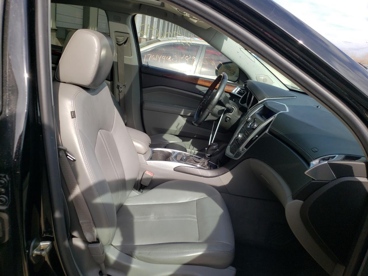 Photo 5 from auction – 2010 CADILLAC SRX with VIN 3GYFNAEY8AS597984