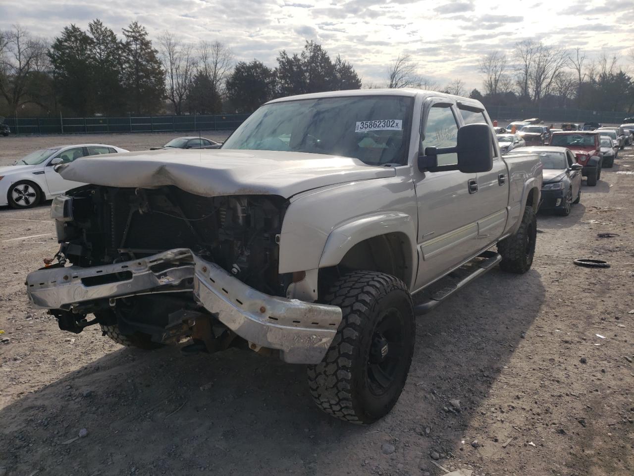 Photo 2 from auction – 2006 CHEVROLET SILVERADO with VIN 1GCHK23D96F264301