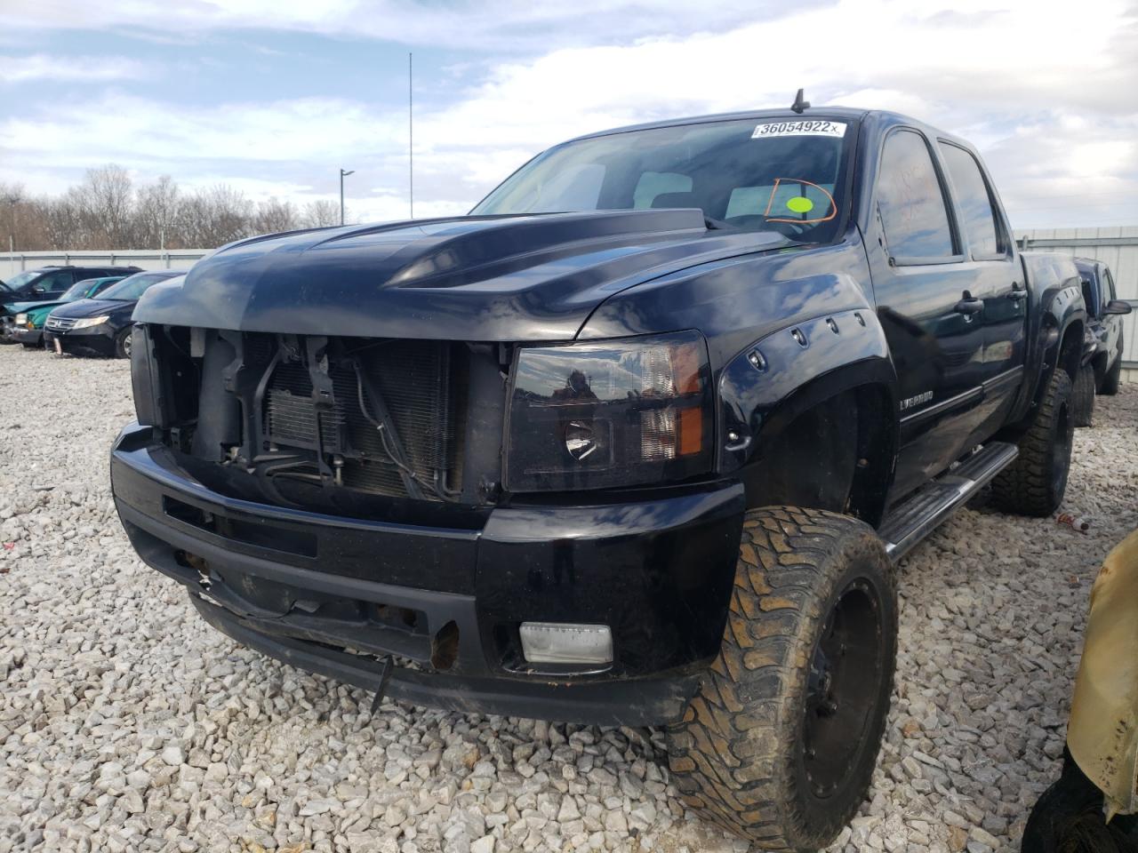 Photo 2 from auction – 2011 CHEVROLET SILVERADO with VIN 3GCPKTE36BG123622