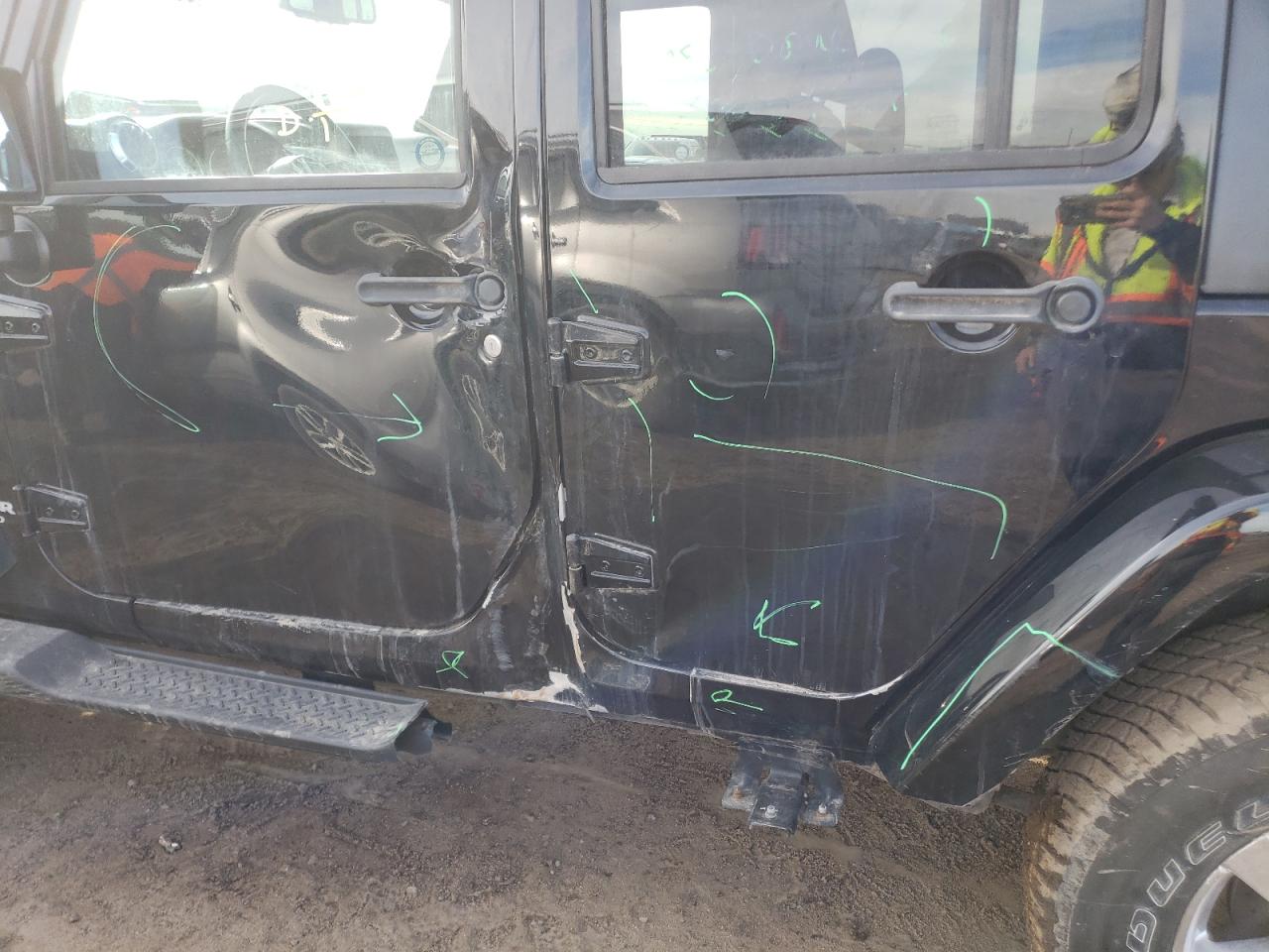 Photo 20 from auction – 2013 JEEP WRANGLER U with VIN 1C4BJWEG8DL537282