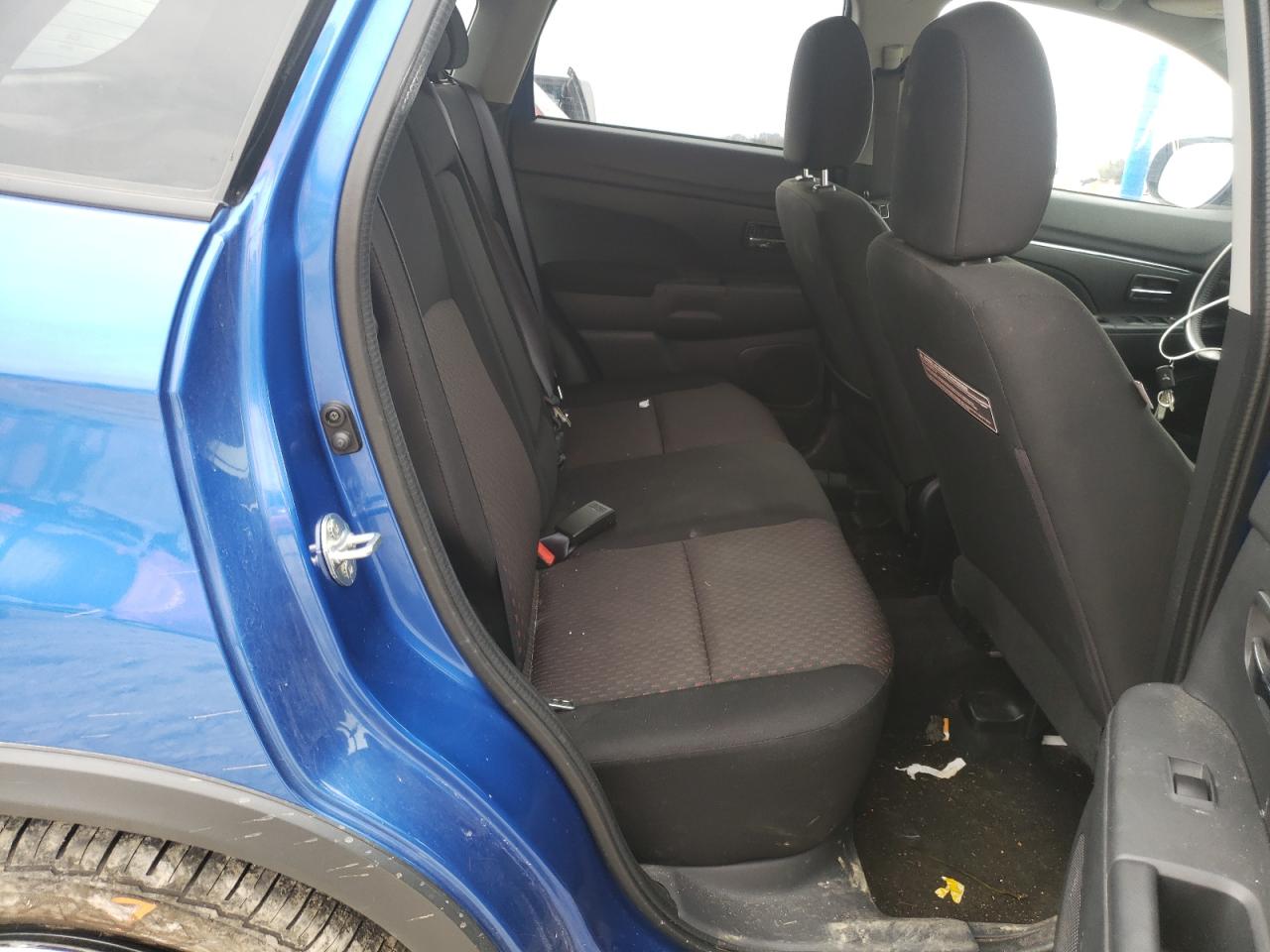Photo 6 from auction – 2017 MITSUBISHI OUTLANDER with VIN JA4AR3AU7HZ004772