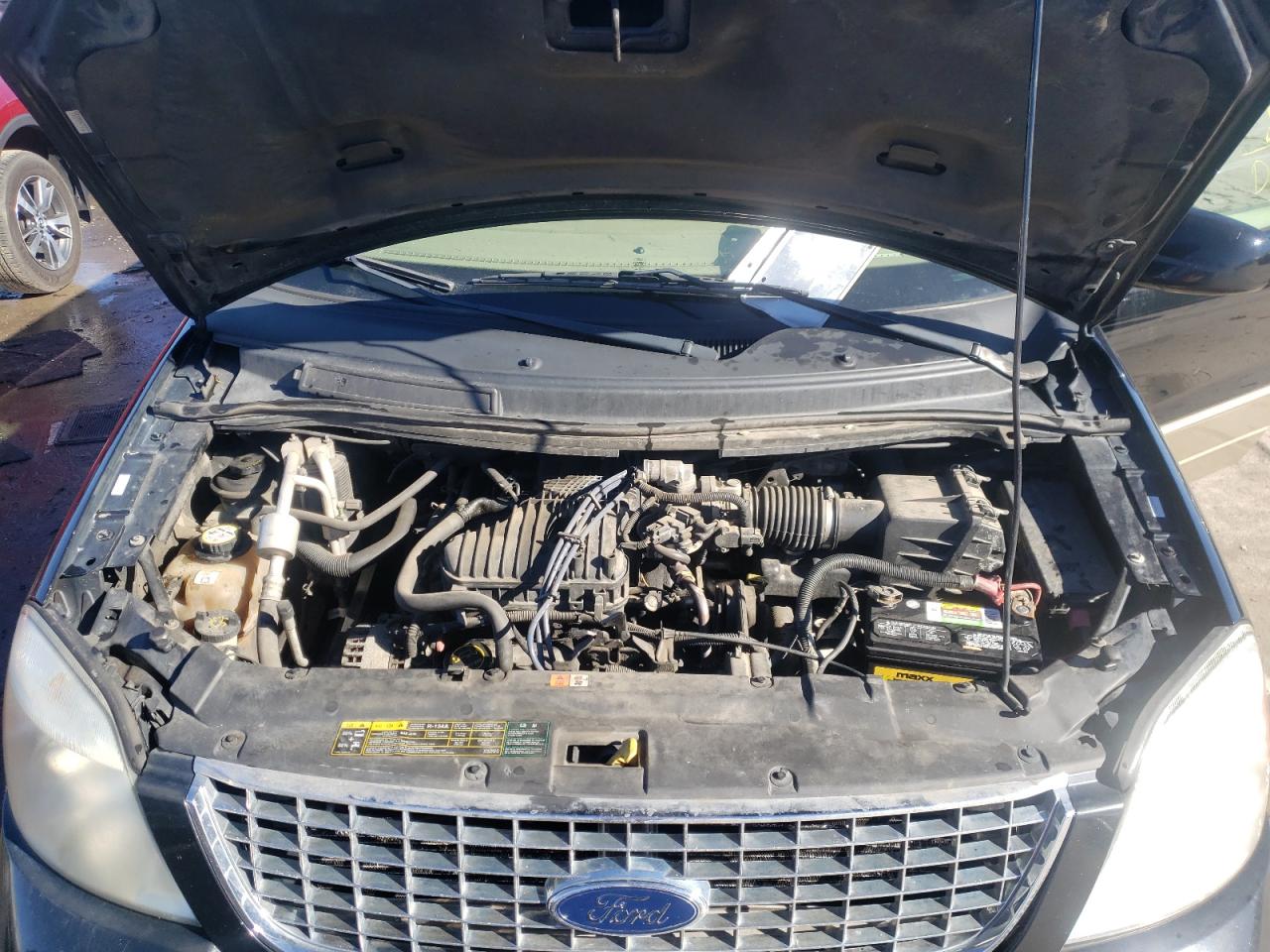 Photo 7 from auction – 2004 FORD FREESTAR L with VIN 2FMDA58224BA88146