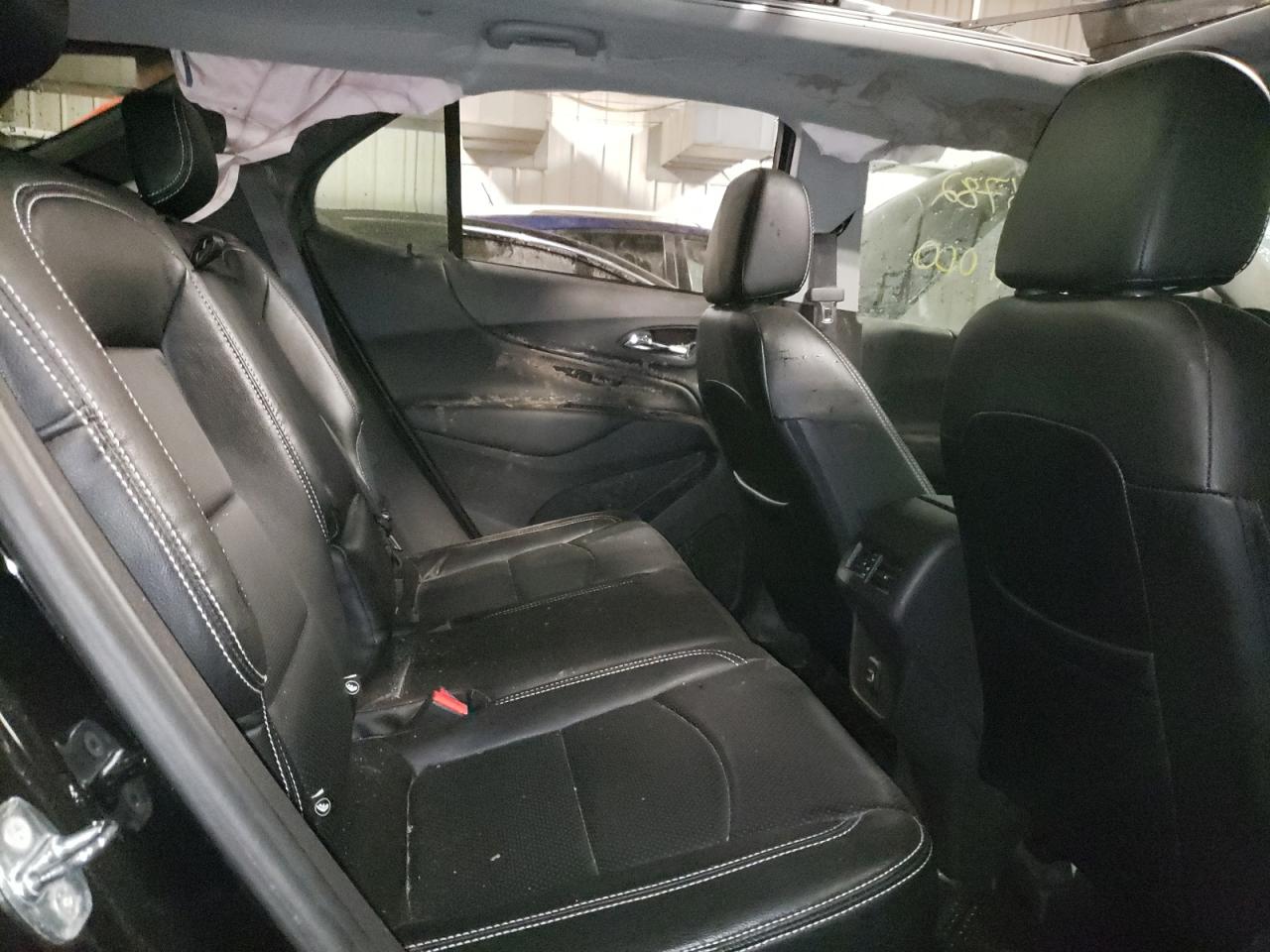 Photo 6 from auction – 2020 CHEVROLET EQUINOX LT with VIN 3GNAXVEX2LL268727