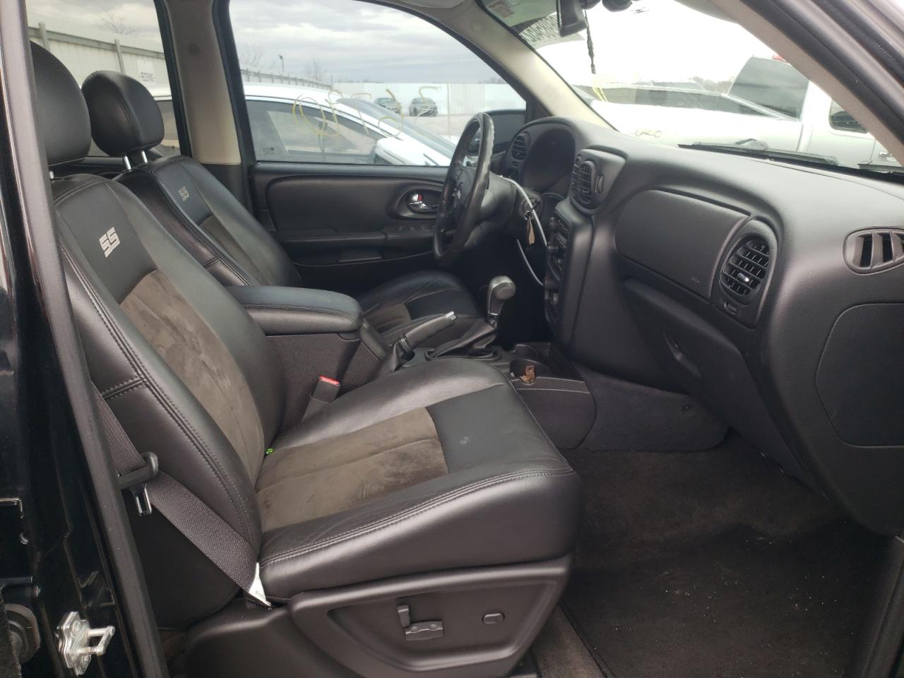 Photo 5 from auction – 2006 CHEVROLET TRAILBLAZE with VIN 1GNET13H262343451