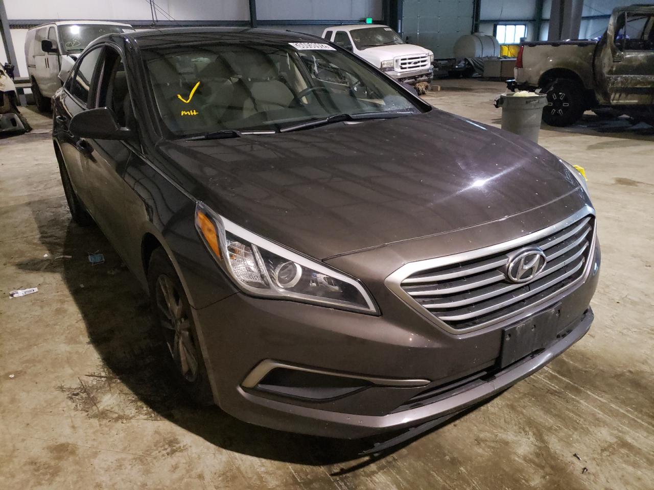 HYUNDAI SONATA SE 2016 with VIN 5NPE24AFXGH394551 - Photo from auction
