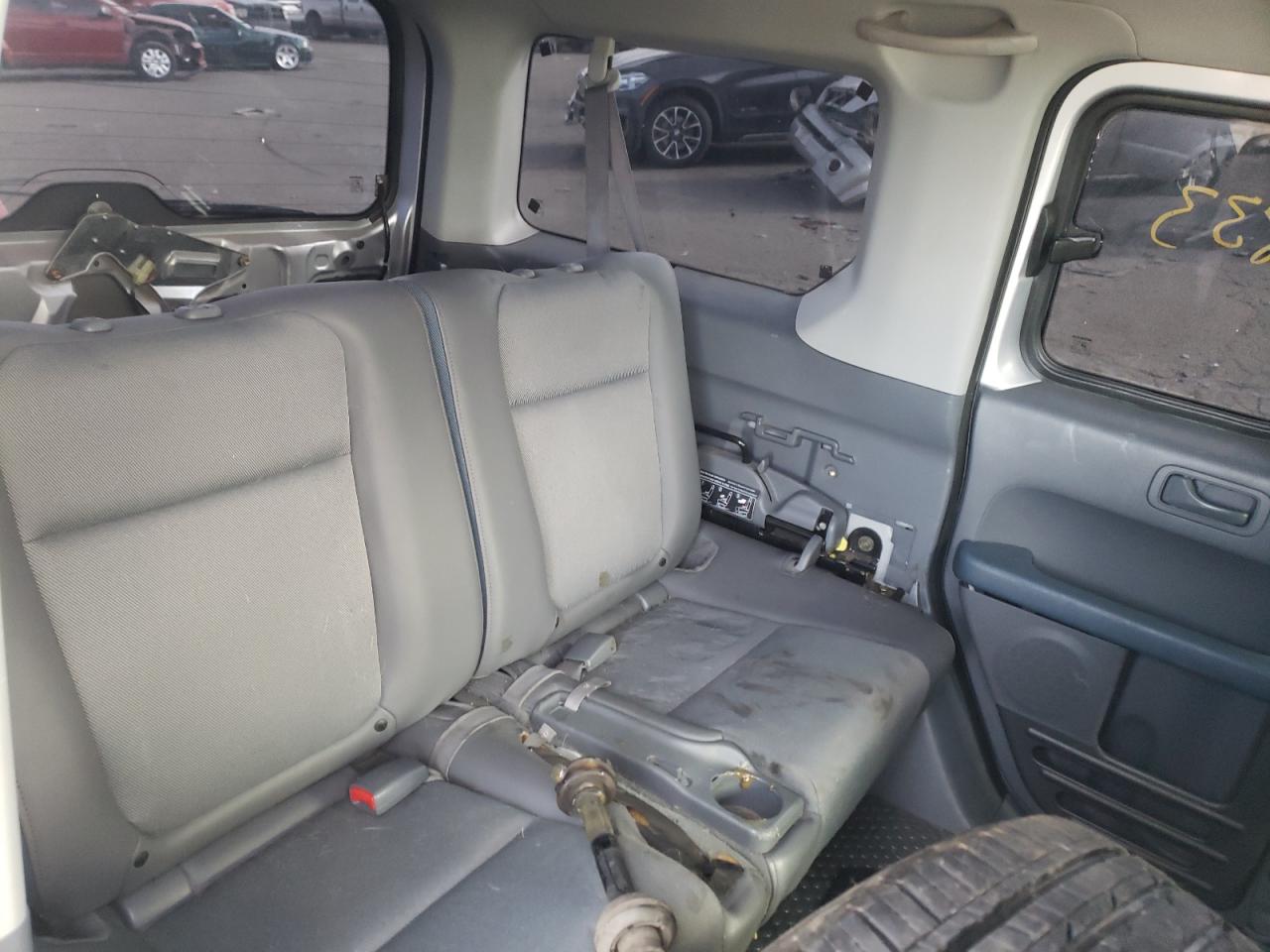 Photo 6 from auction – 2004 HONDA ELEMENT EX with VIN 5J6YH28564L039732