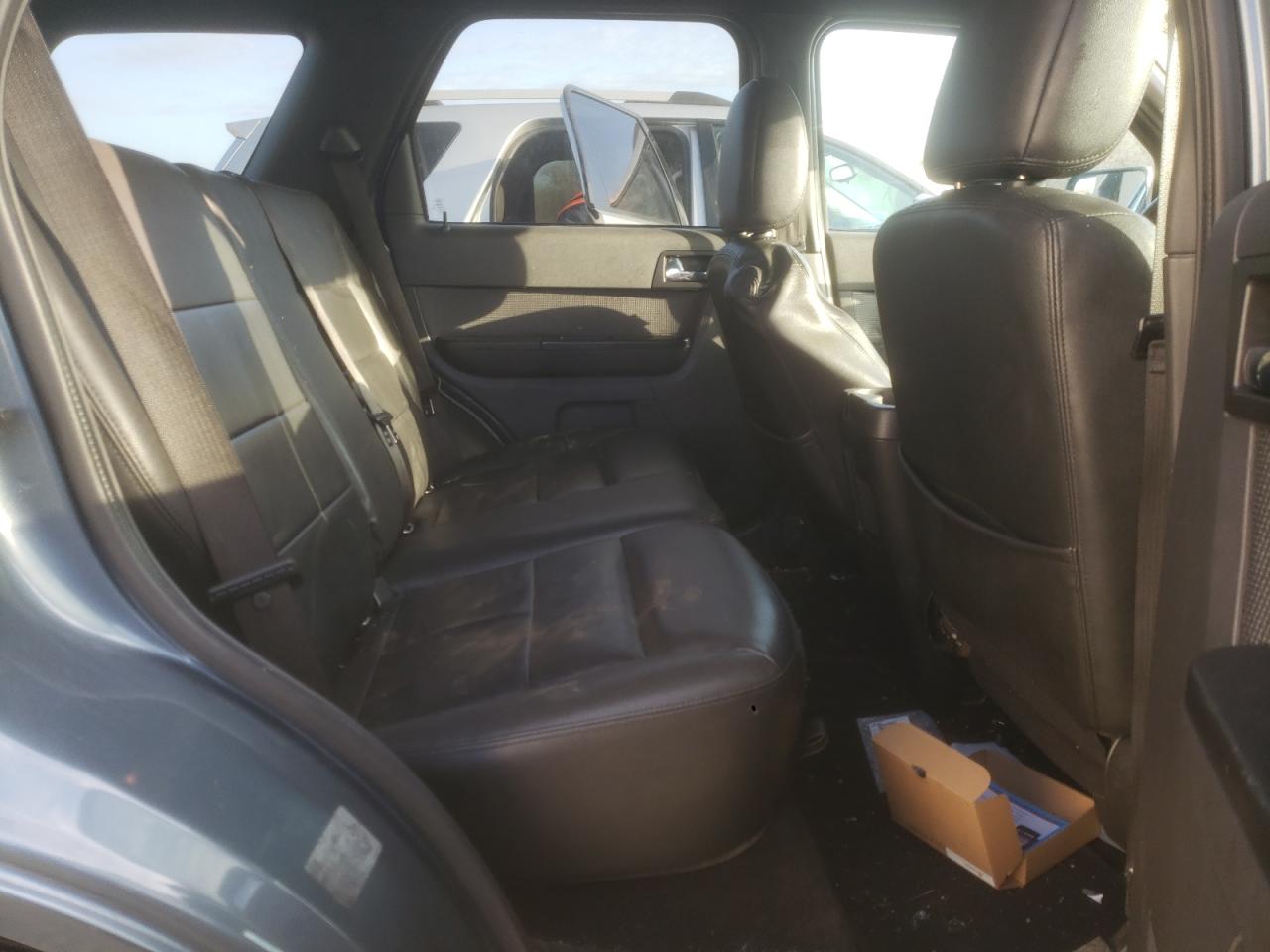 Photo 6 from auction – 2012 FORD ESCAPE LIM with VIN 1FMCU0E70CKA66267