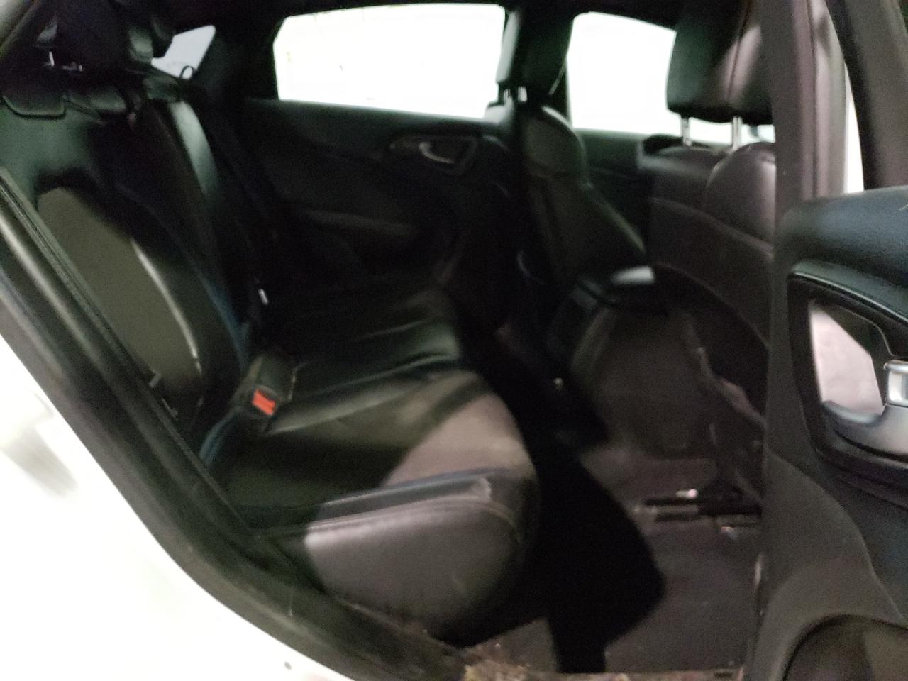 Photo 6 from auction – 2016 CHRYSLER 200 S with VIN 1C3CCCBB9GN117680