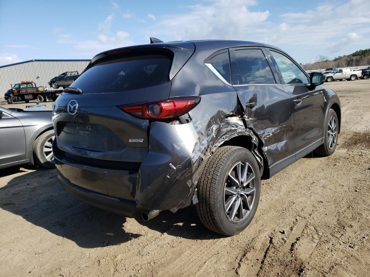 Photo 4 from auction – 2017 MAZDA CX-5 GRAND with VIN JM3KFBDL2H0201361