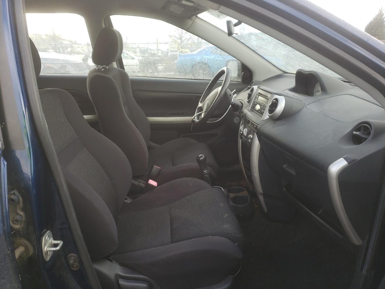 Photo 5 from auction – 2005 TOYOTA SCION XA with VIN JTKKT624750101281
