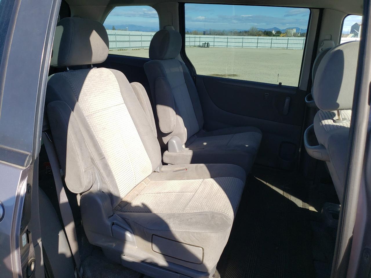 صورة رقم 6 من المزاد - 2004 MAZDA MPV WAGON مع VIN JM3LW28AX40529103