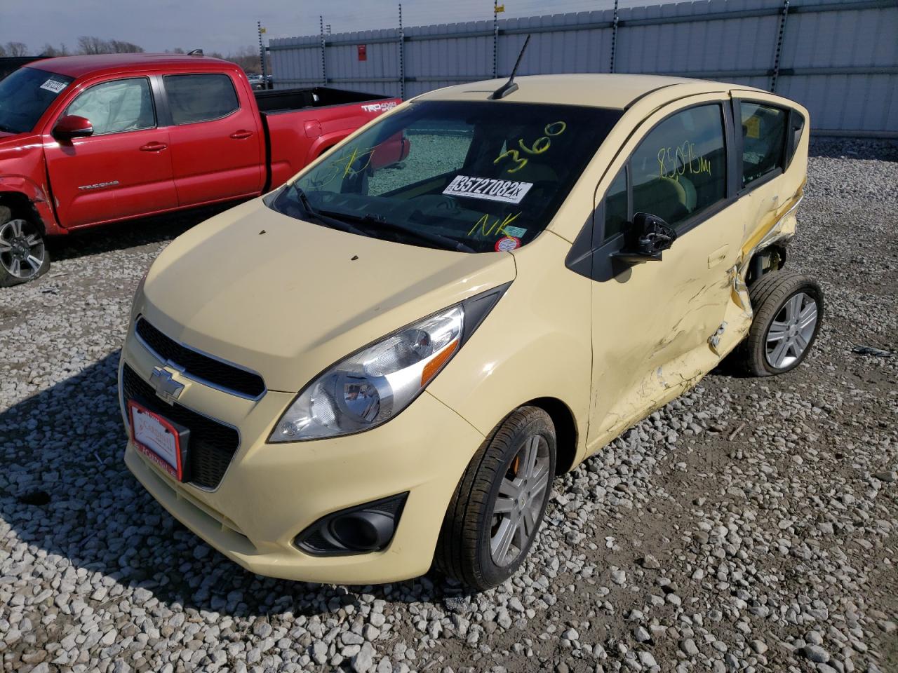 Photo 2 from auction – 2014 CHEVROLET SPARK with VIN KL8CB6S94EC465563